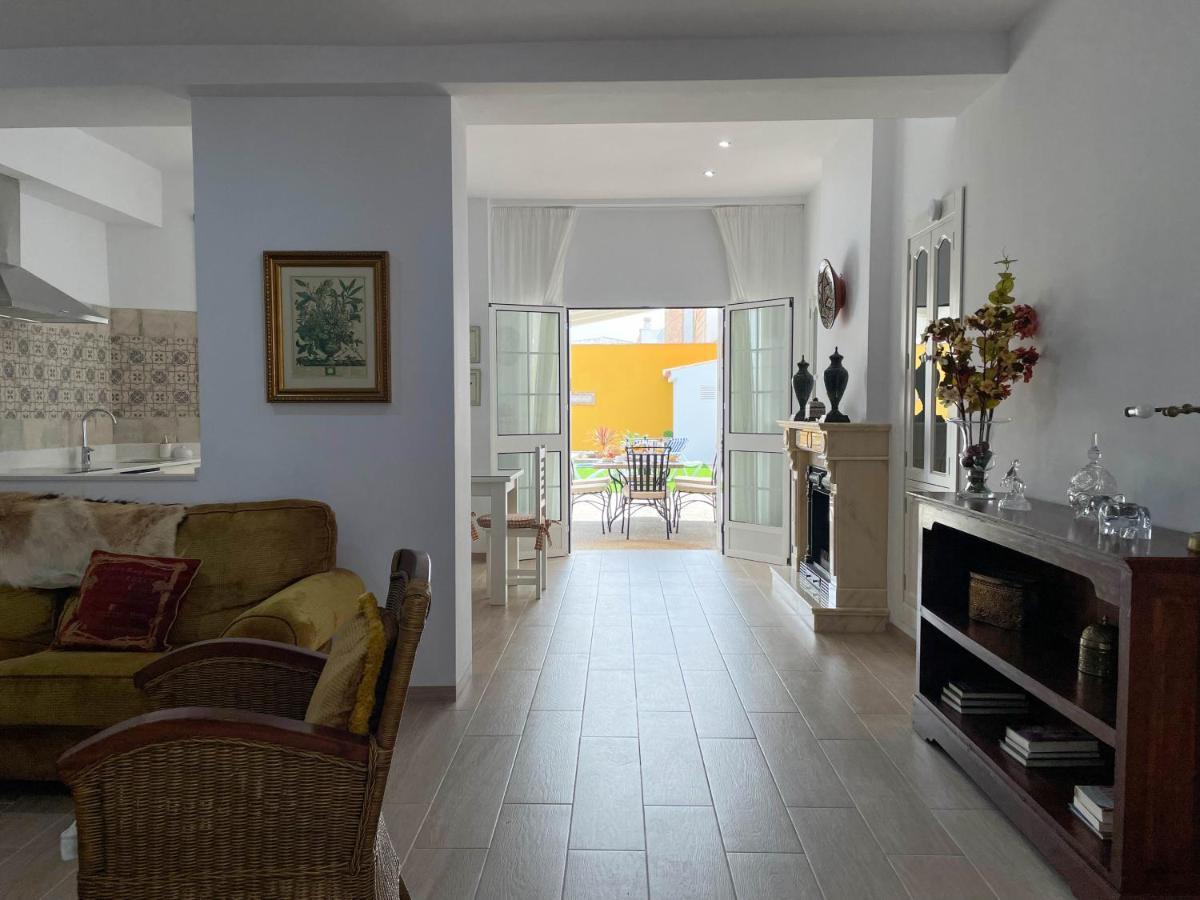קוניל דה לה פרונטרה Villa Leza מראה חיצוני תמונה