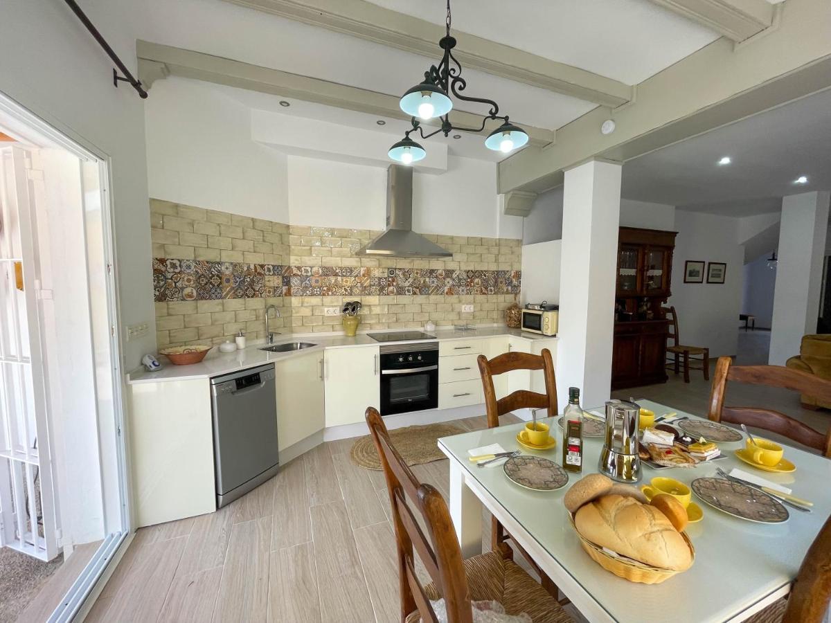 קוניל דה לה פרונטרה Villa Leza מראה חיצוני תמונה
