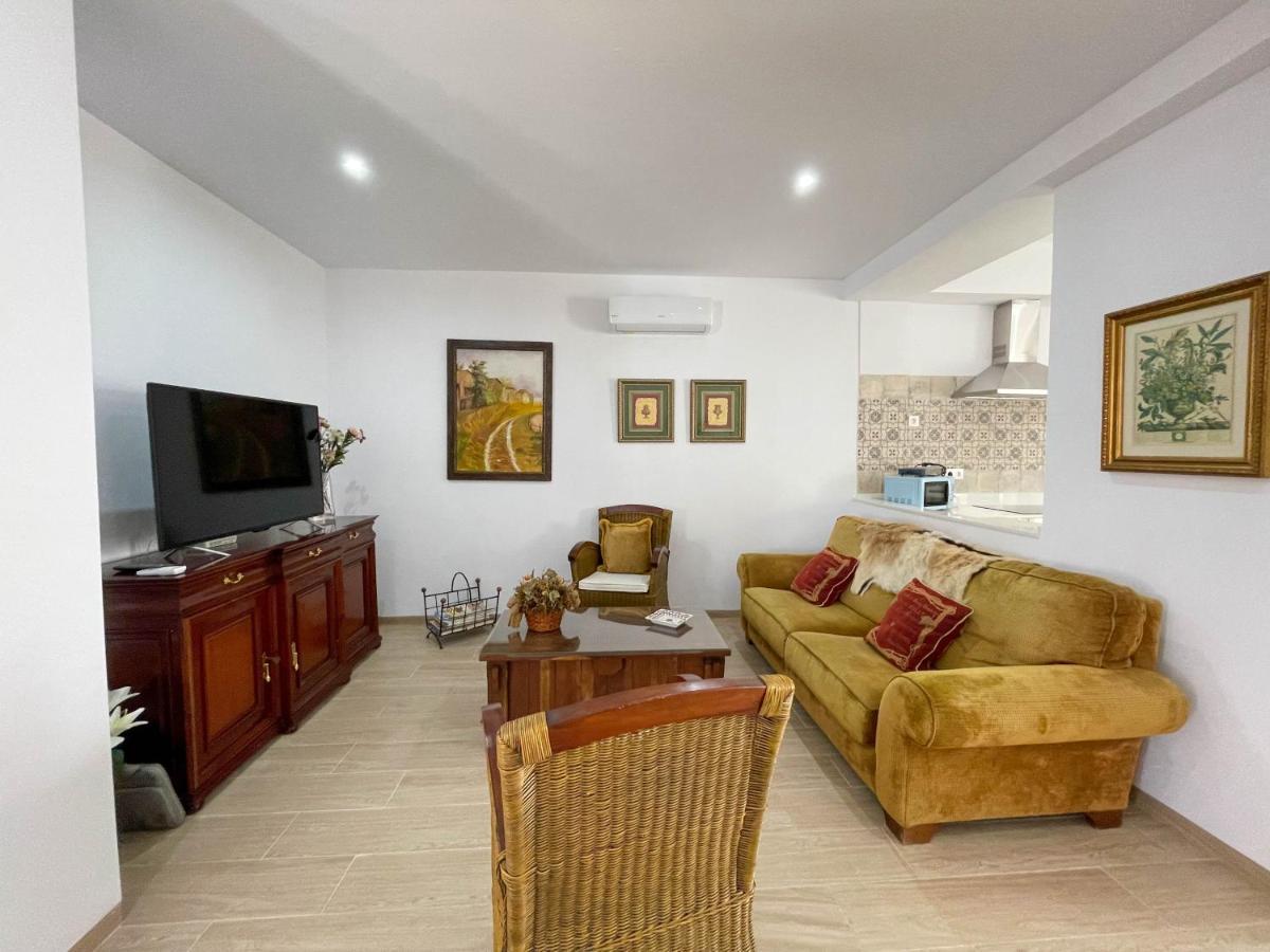 קוניל דה לה פרונטרה Villa Leza מראה חיצוני תמונה